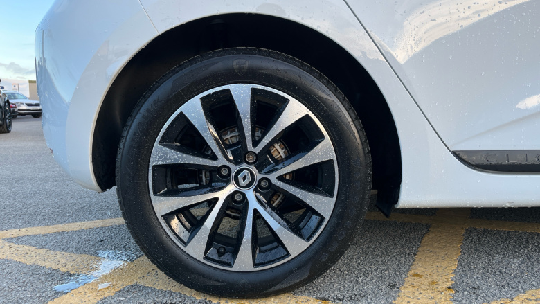 Renault Clio 1.0 TCe 90 Evolution 5dr Petrol Hatchback